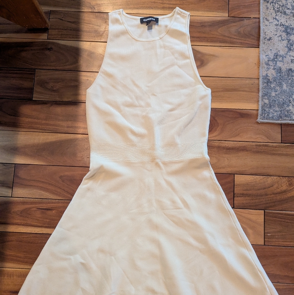Express Cream Midi Dress
